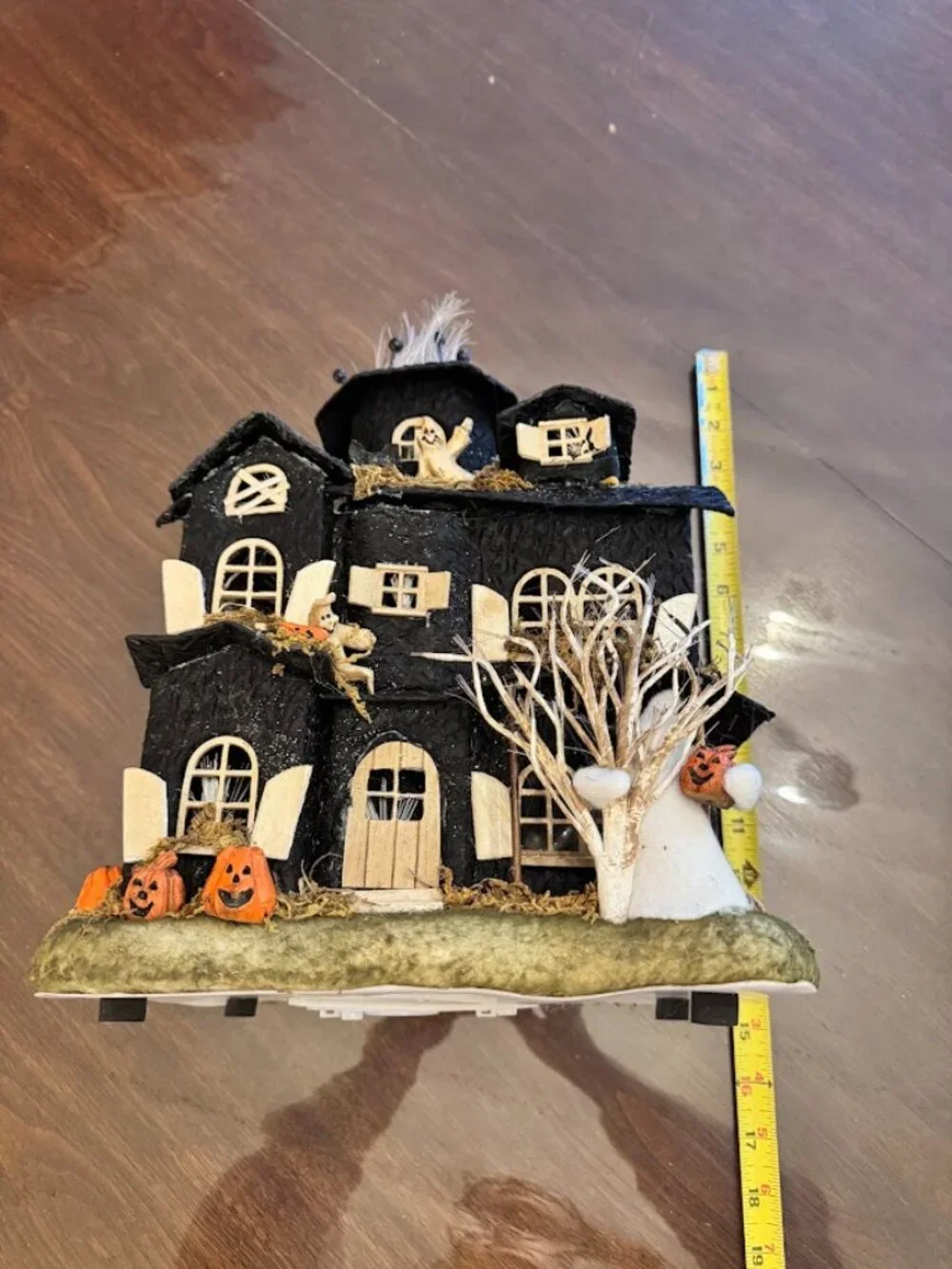 Fiber Optic Lighted Halloween Cardboard Haunted House